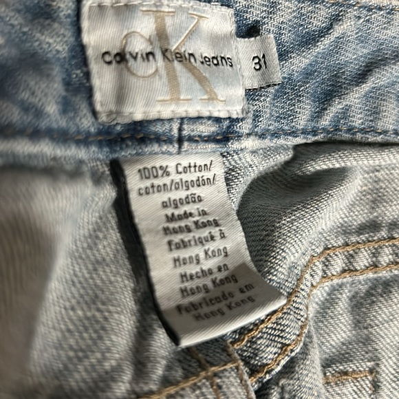 Shorts - Picture 4 of 4